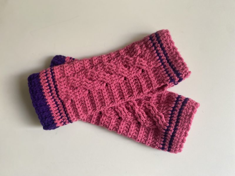 Crochet hand warmers/fingerless gloves