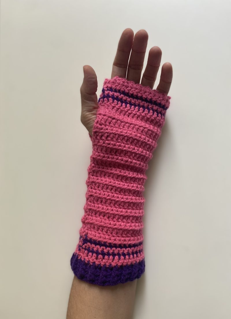 Crochet hand warmers/fingerless gloves
