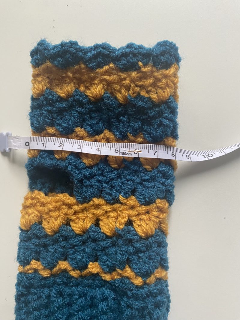 Crochet wrist warmers