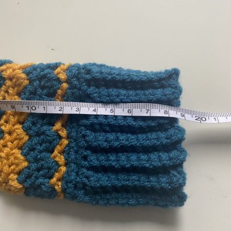 Crochet wrist warmers