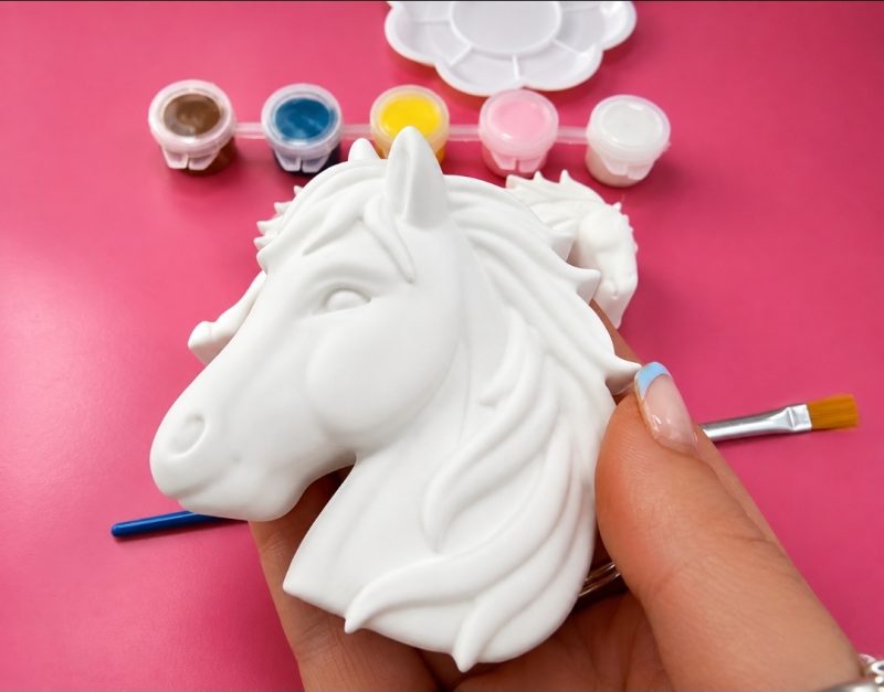 Paint Your Own Horse Plaster Kit 🐴🎨