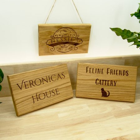 Solid Oak Personalised Sign 20cm Oiled - Custom Engraved