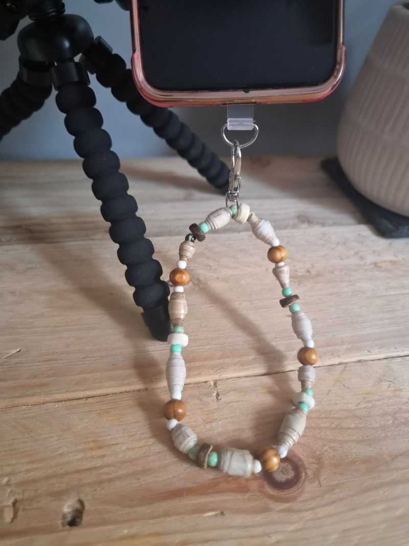 The Sage Shell Phone Strap