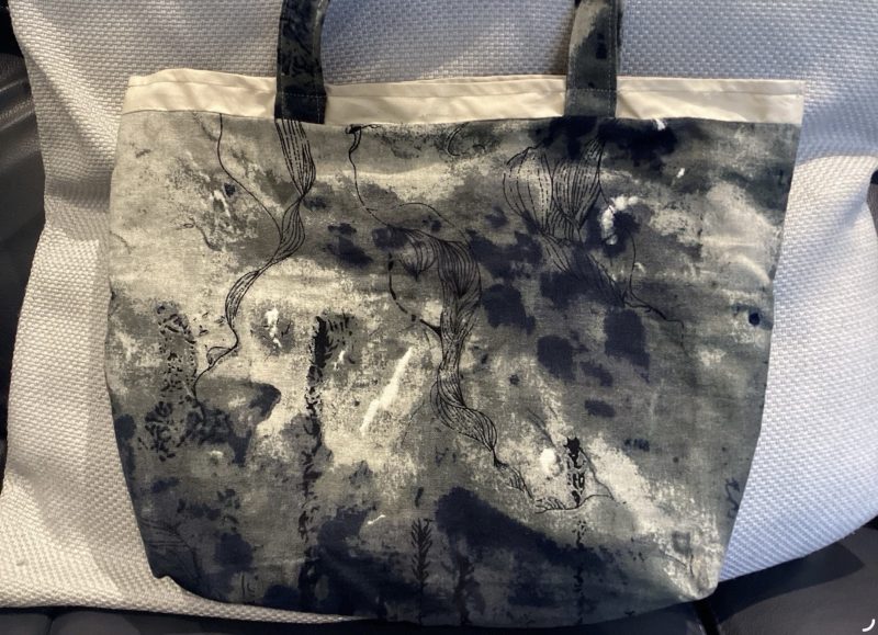 Beautiful Dye Print Fabric Lined Tote Bag with Inside Pockets & Cream Edging