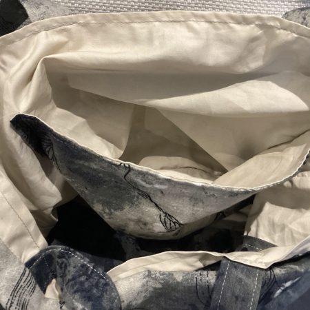 Beautiful Dye Print Fabric Lined Tote Bag with Inside Pockets & Cream Edging