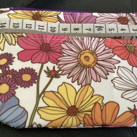 Beautiful Floral Fabric Zipped Coin/Card Purse with Matching Lining