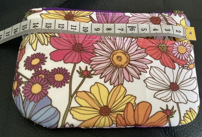 Beautiful Floral Fabric Zipped Coin/Card Purse with Matching Lining