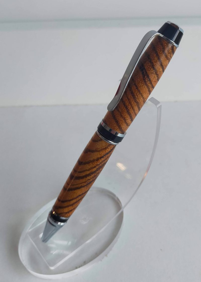 ZEBRANO Cigar style twist pen. inc spare refill and presentation box.