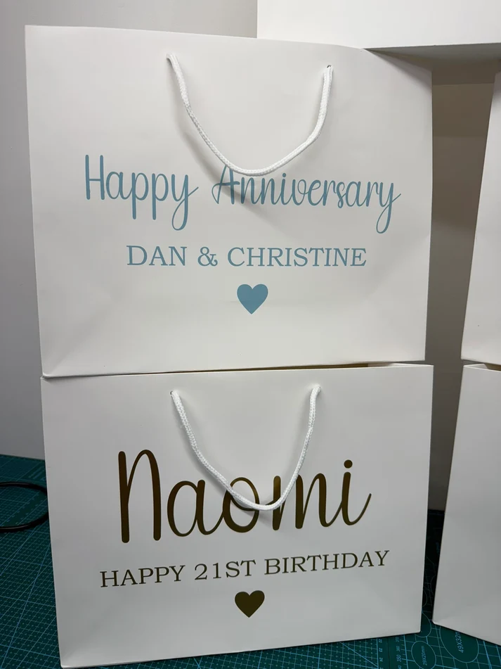 Personalised Gift Bags – Black or White | Wedding & Birthday