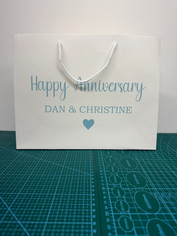 Personalised Gift Bags – Black or White | Wedding & Birthday
