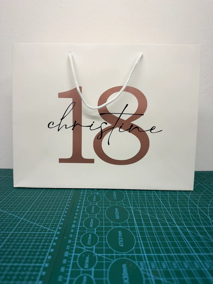 Personalised Gift Bags – Black or White | Wedding & Birthday