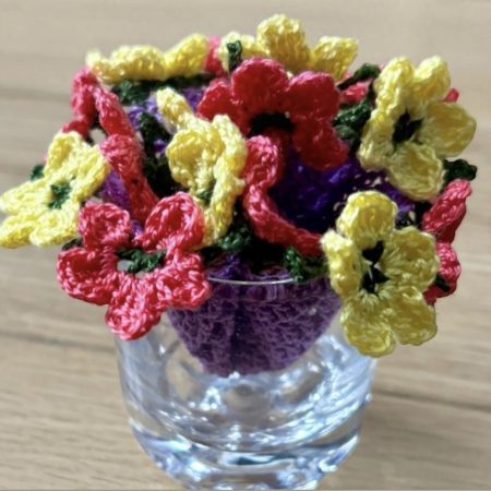 2-in-1 Transforming Micro Crochet Flower Bouquet & Coaster Mat (14cm)