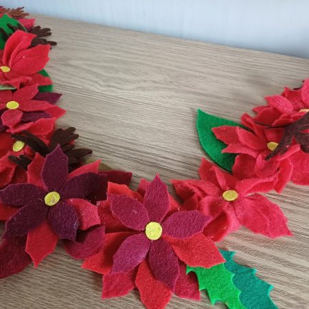 Beautiful Traditional Style Hand Made Felt Christmas Garland. Christmas Home Decor