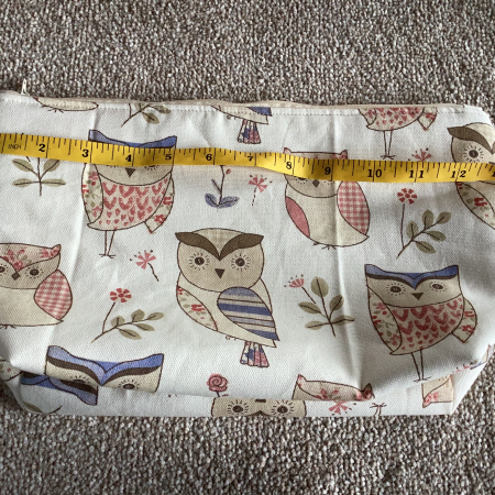 Medium/Large Cream Owl Print Lined, Zipped Beauty Bag, Vanity Bag, Make Up Bag