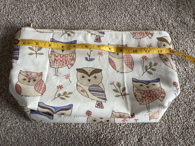 Medium/Large Cream Owl Print Lined, Zipped Beauty Bag, Vanity Bag, Make Up Bag