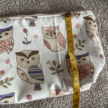 Medium/Large Cream Owl Print Lined, Zipped Beauty Bag, Vanity Bag, Make Up Bag