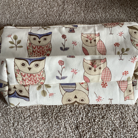 Medium/Large Cream Owl Print Lined, Zipped Beauty Bag, Vanity Bag, Make Up Bag