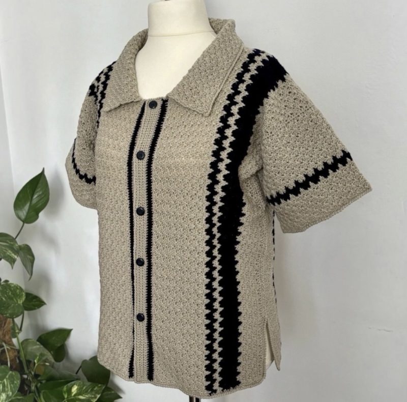 Handmade Unisex Crochet Polo Shirt - Beige & Navy Zig-Zag