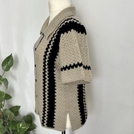 Handmade Unisex Crochet Polo Shirt - Beige & Navy Zig-Zag