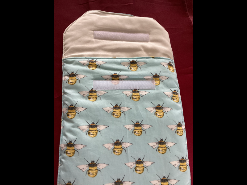 Lovely Padded Laptop/Ipad Cover/Pouch Baby Blue Fabric with Yellow Black & White Cute Bees