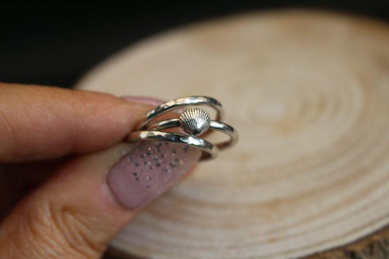 Handmade Hallmarked Sterling Silver Stacking Ring Set with Cockle Shell Accent Size L