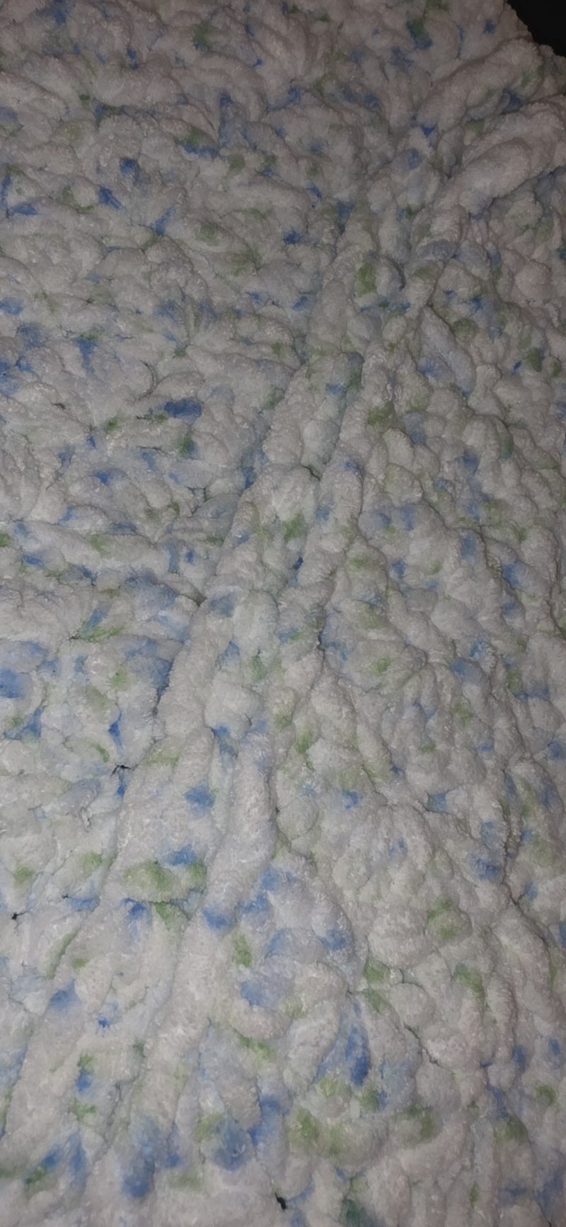 Soft Snugly Chunky blue and white Baby Blanket, 31 Inch Square