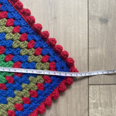 Crochet star shaped blankets in two different patterns
