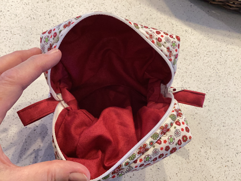 Pretty Red/White/Green Floral Fabric, White Zipped, Toiletry/Cosmetic/Make Up Bag with Burgundy Lining & Zipper Tabs