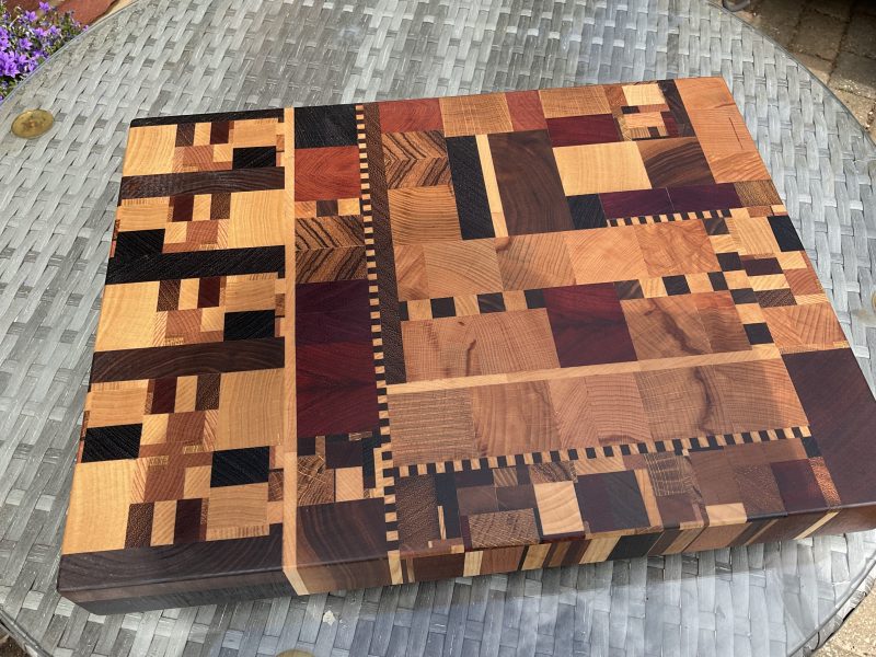Large End Grain Hardwood Cutting Board: urbanChaos Pattern