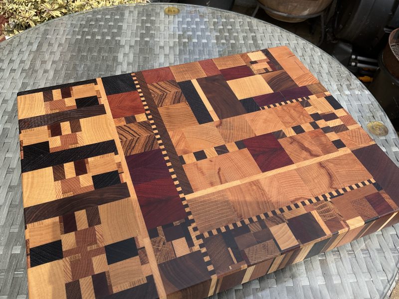 Large End Grain Hardwood Cutting Board: urbanChaos Pattern
