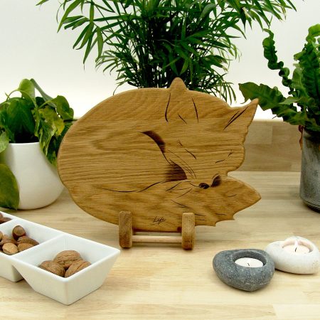 Handmade Fox Chopping Board in British Oak – Wooden Fox Gift