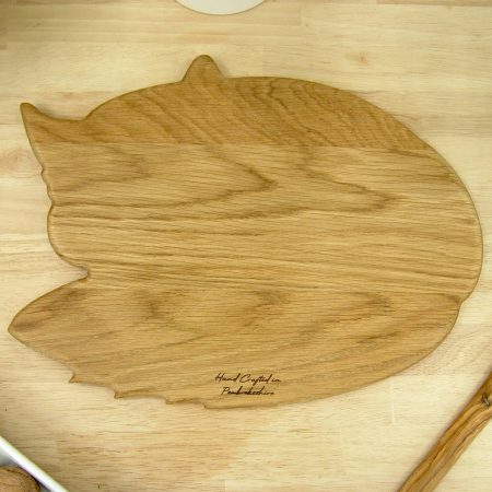 Handmade Fox Chopping Board in British Oak – Wooden Fox Gift