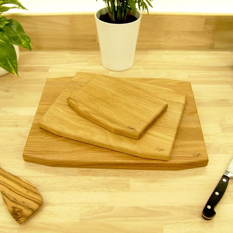 Set of 3 Solid Oak Chopping Boards – Large, Medium & Small