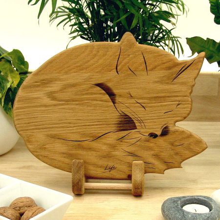 Handmade Fox Chopping Board in British Oak – Wooden Fox Gift