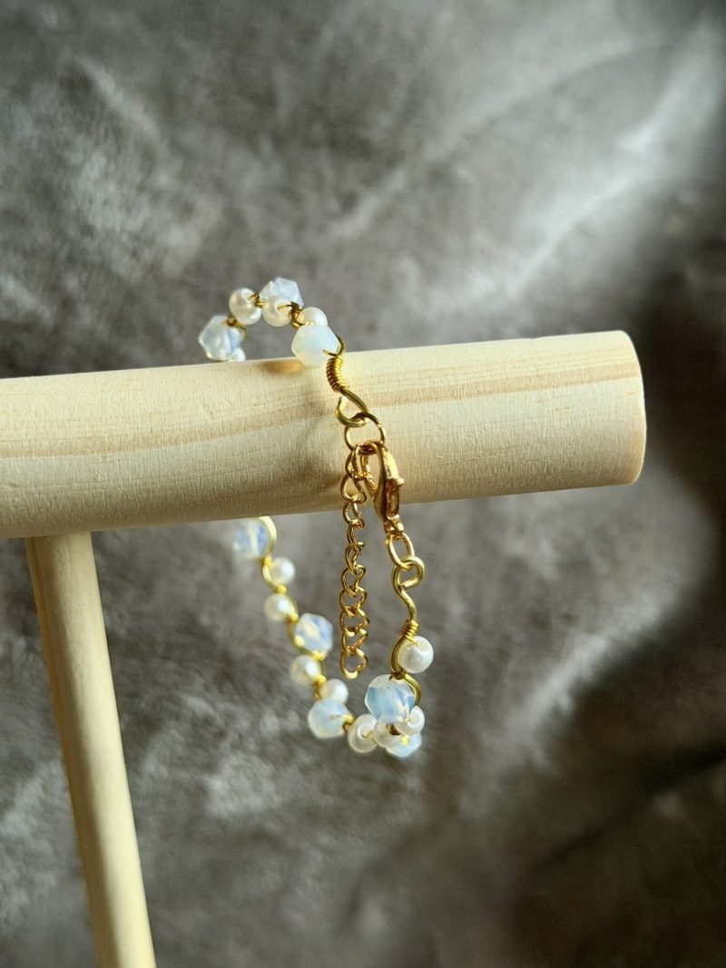 18k Gold Plated opalite & pearl wavy adjustable bracelet