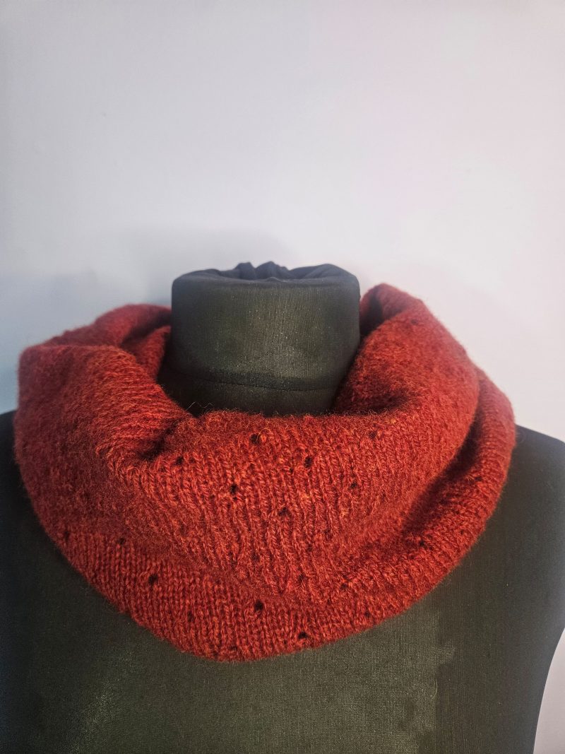 Handknitted 100%wool cowl/tubescarf.