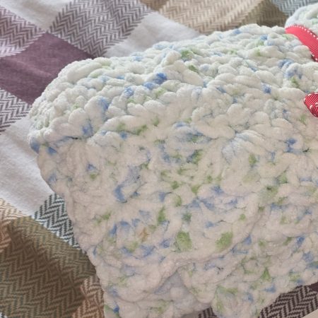 Soft Snugly Chunky blue and white Baby Blanket, 31 Inch Square