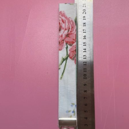 Floral keychain 21cm long