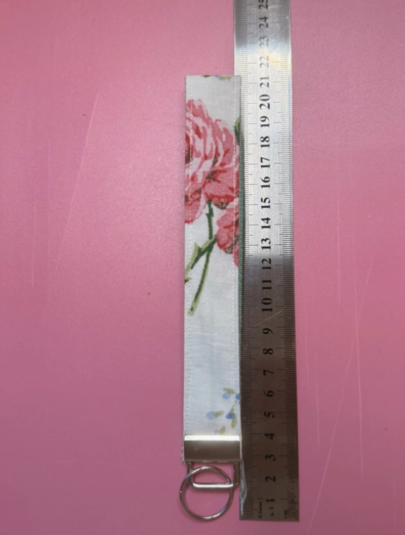 Floral keychain 21cm long