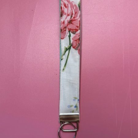 Floral keychain 21cm long