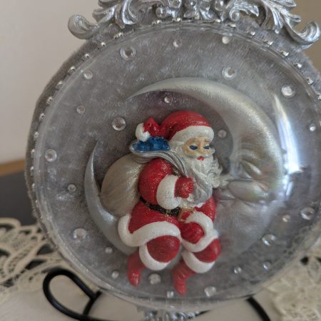 Hand made elegant christmas medalion