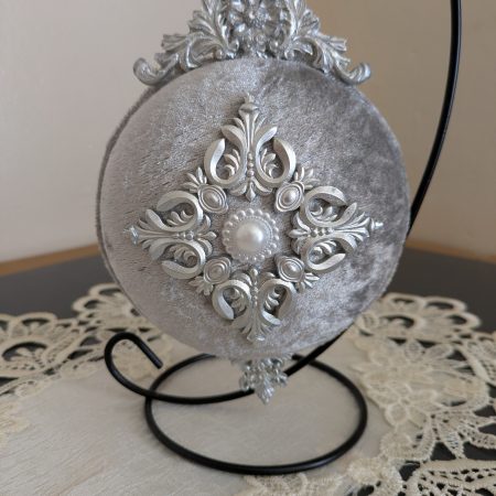 Hand made elegant christmas medalion