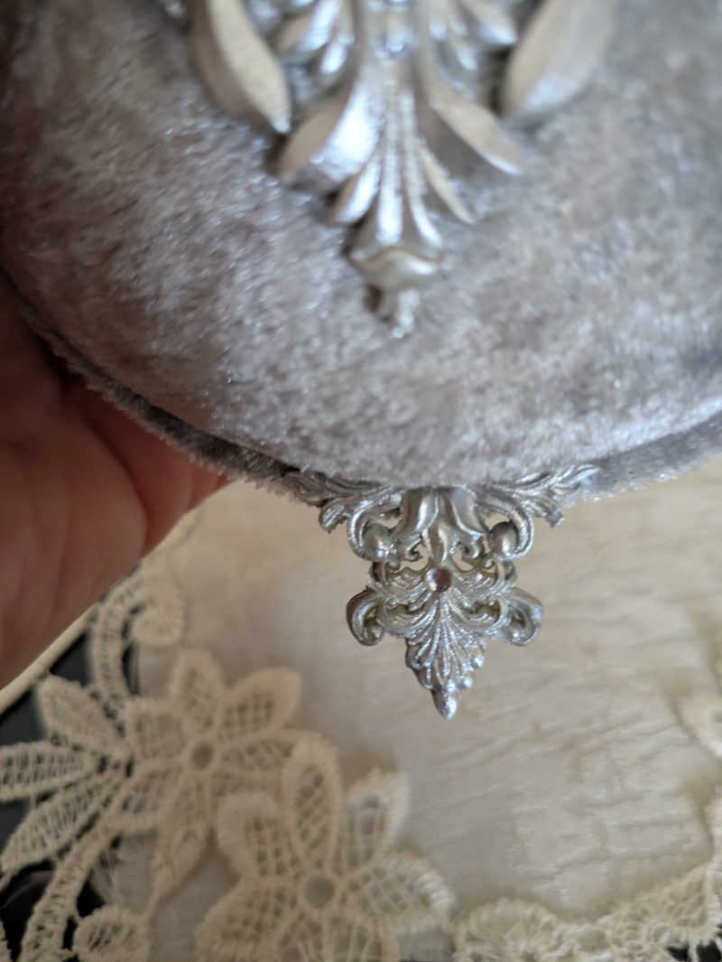 Hand made elegant christmas medalion