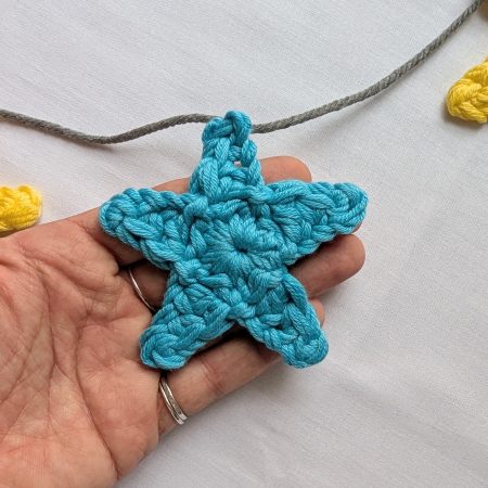 Crochet star bunting, Blue & yellow