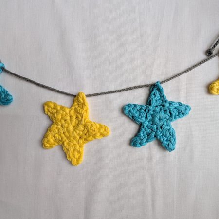 Crochet star bunting, Blue & yellow
