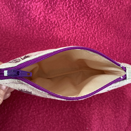 Gorgeous Cream/Burgundy Super Cute Small Lined Zipped Fabric Coin/Card Purse