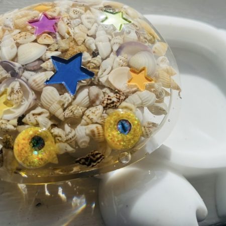 White Resin Crab Trinket Tray with Colourful Shell Details