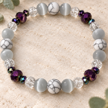 Handmade Howlite & Crackled Quartz Bracelet