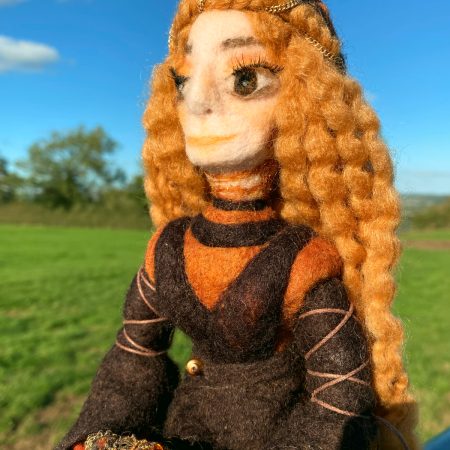 Needle-felted woman - Abundance