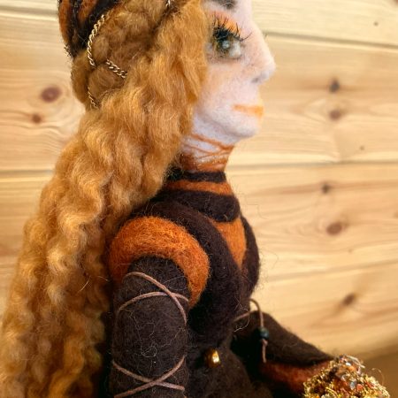 Needle-felted woman - Abundance